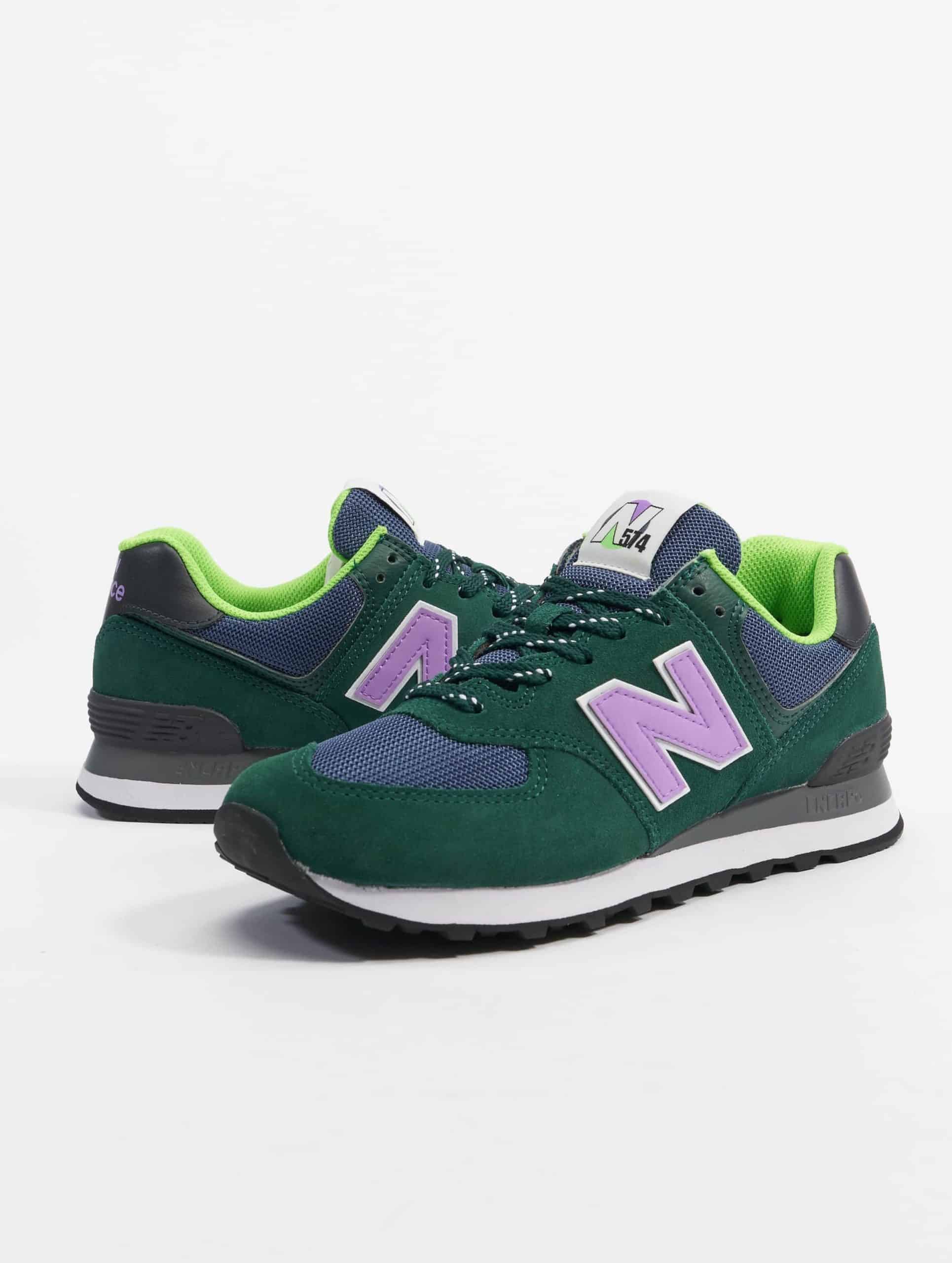 New Balance 574 Schuhe Vrouwen,Mannen,Unisex op kleur blauw, Maat 42