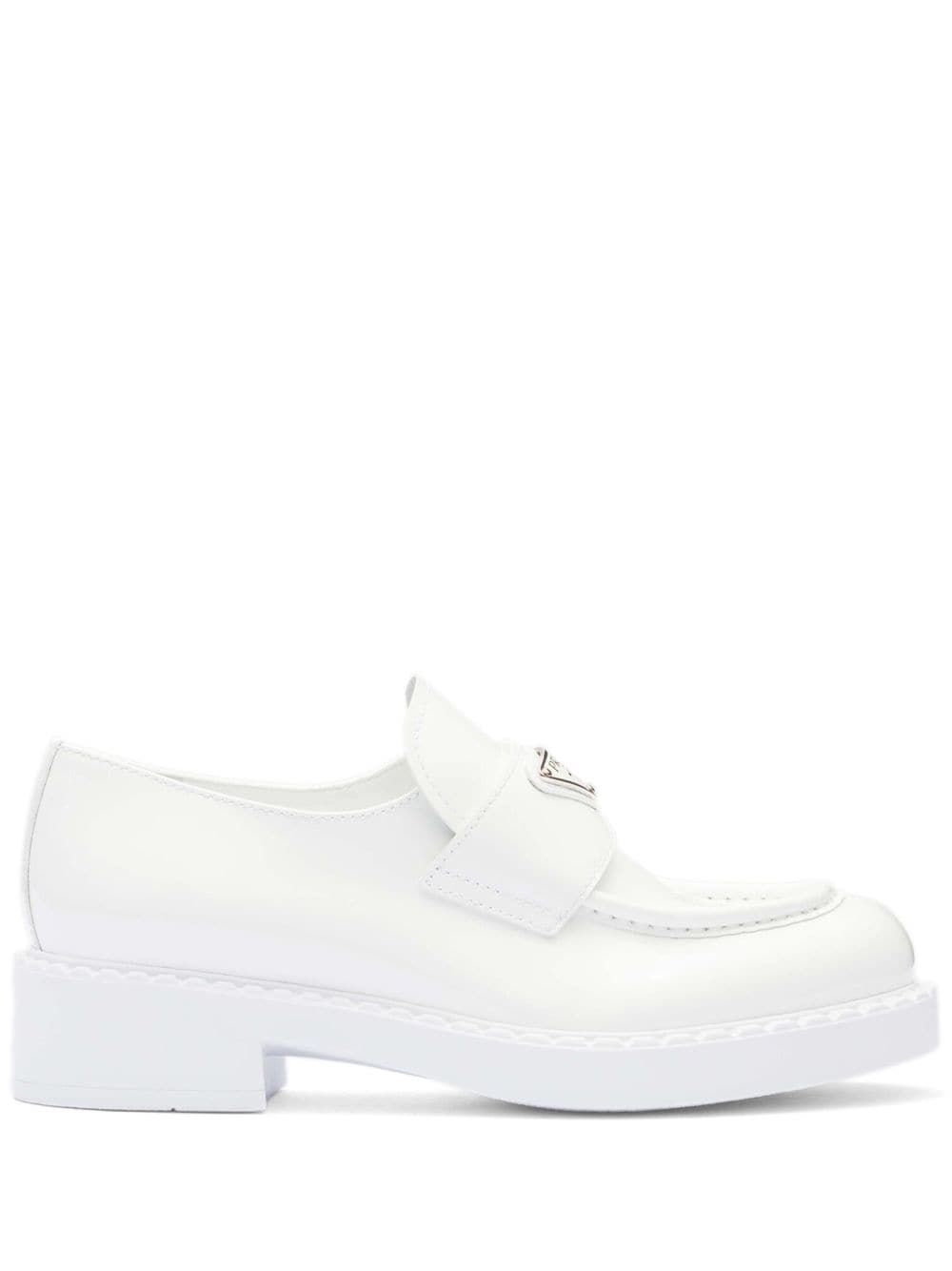 Prada Loafers met schakelketting - Wit