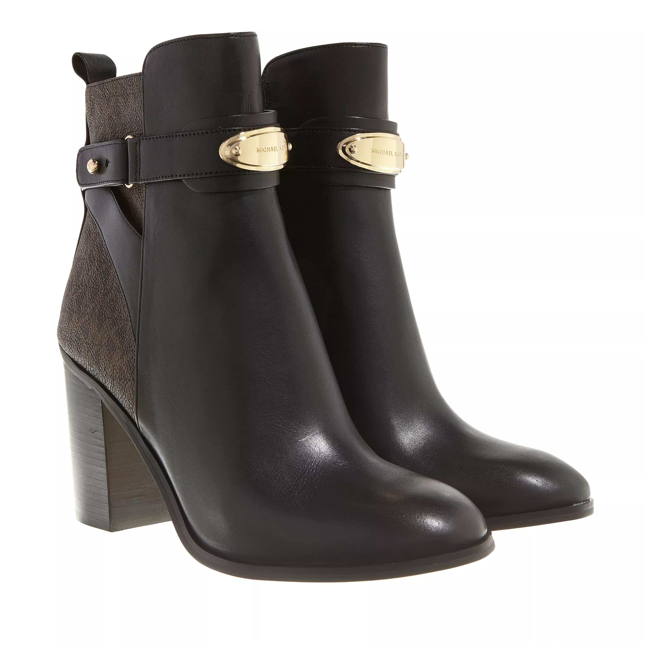 Michael Kors Boots & laarzen - Darcy Heeled Bootie in zwart