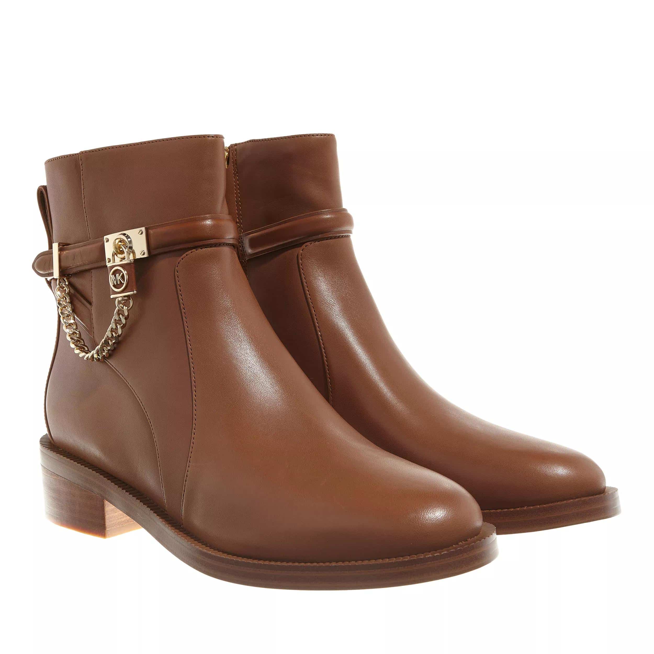 Michael Kors Boots & laarzen - Hamilton Flat Bootie in cognac