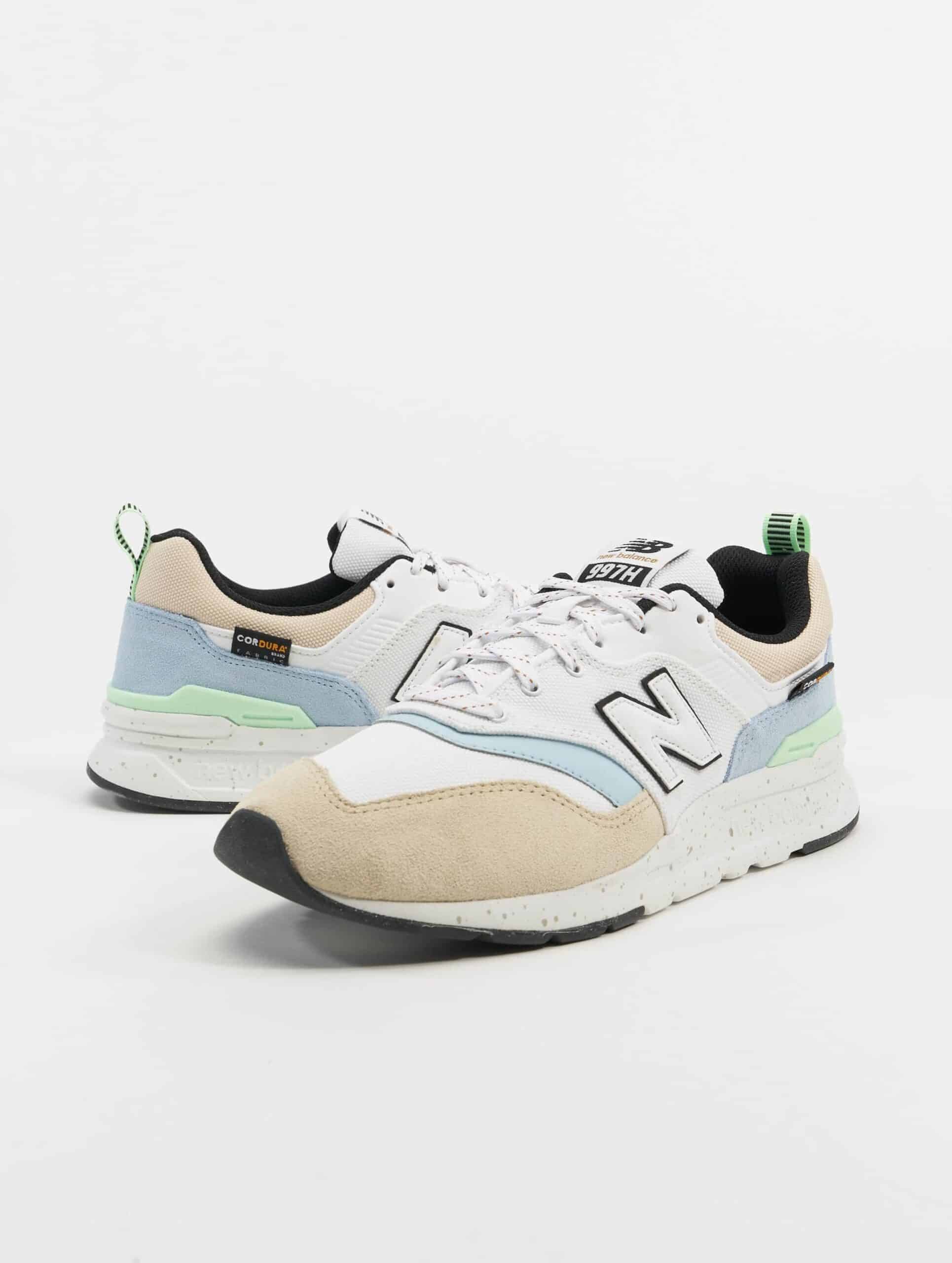 New Balance 997 Schuhe Mannen op kleur beige, Maat 39.5