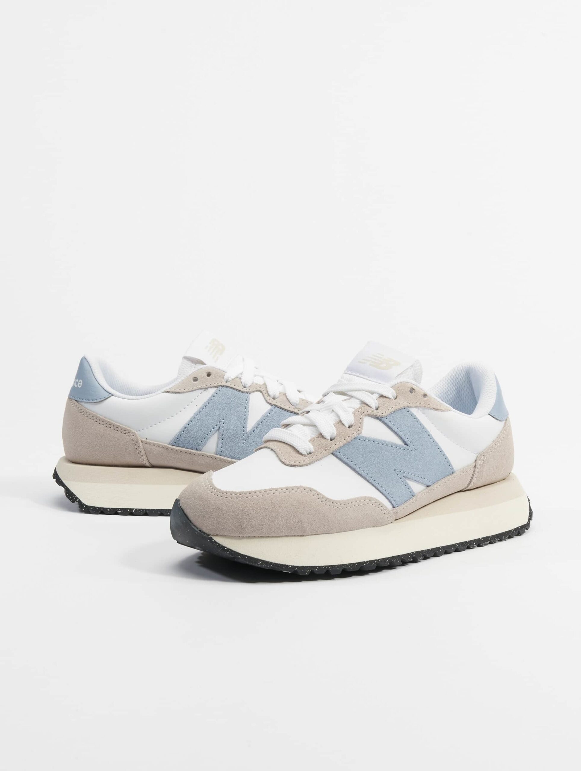 New Balance Scarpa Lifestyle Donna Suede Textile Sneakers Frauen,Unisex op kleur wit, Maat 37