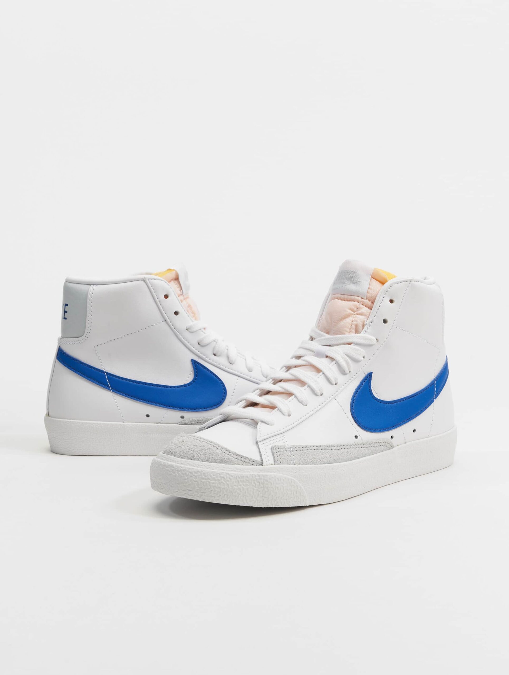 Nike Blazer Mid '77 Vintage Männer,Unisex op kleur wit, Maat 45