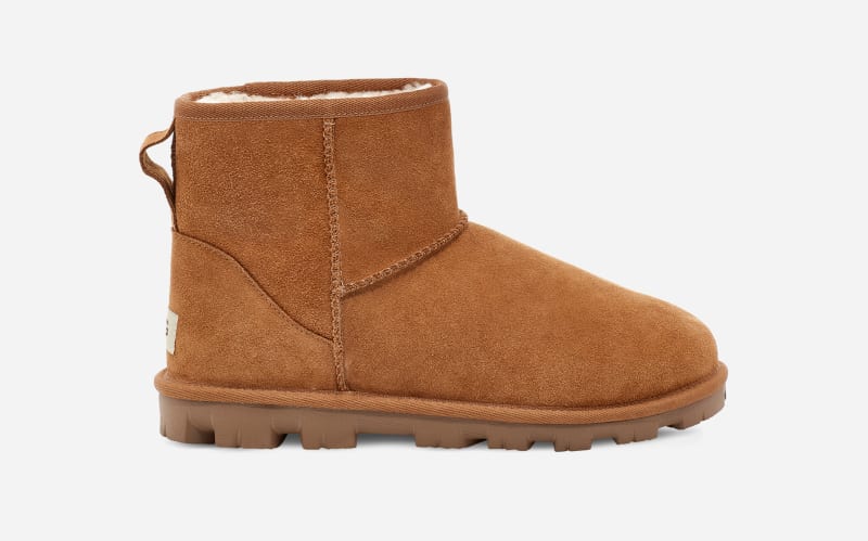 UGG® Essential Mini-laars voor dames in Brown, Maat 36, Leder