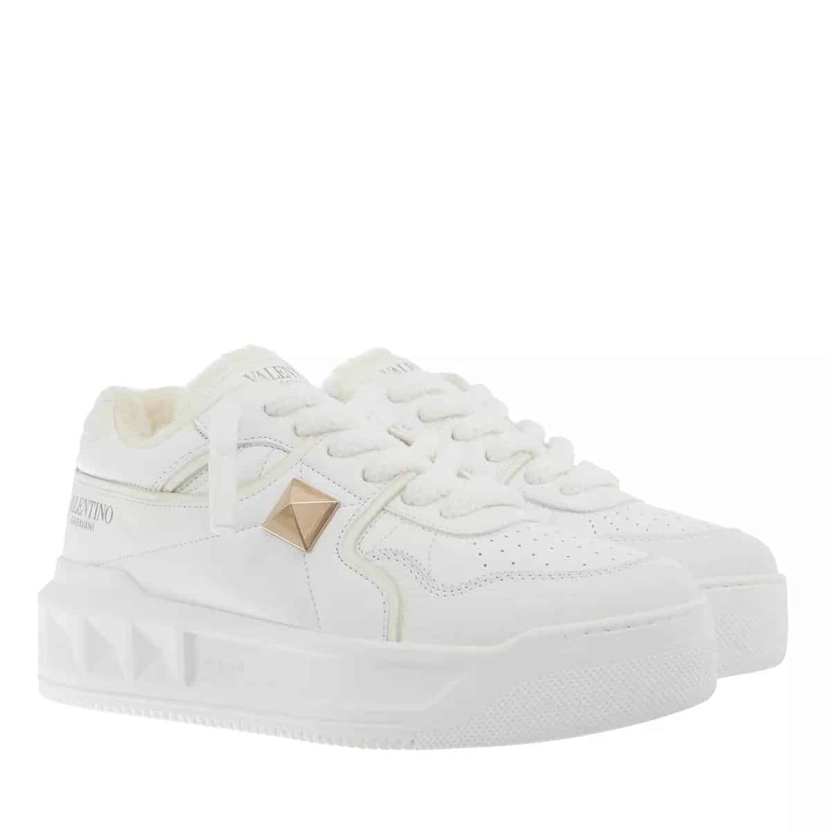 Valentino Garavani Sneakers - One Stud Sneaker in wit